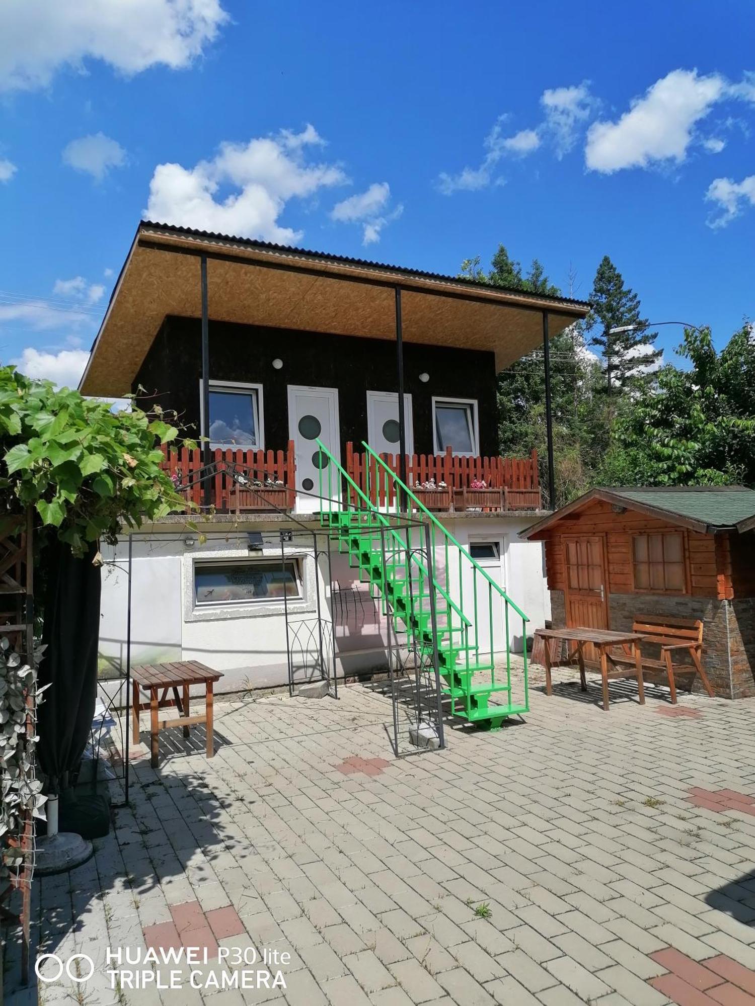 Hostel Trajan Donji Milanovac Kültér fotó