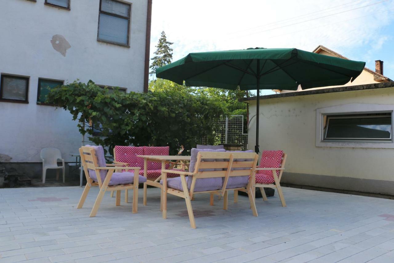 Hostel Trajan Donji Milanovac Kültér fotó