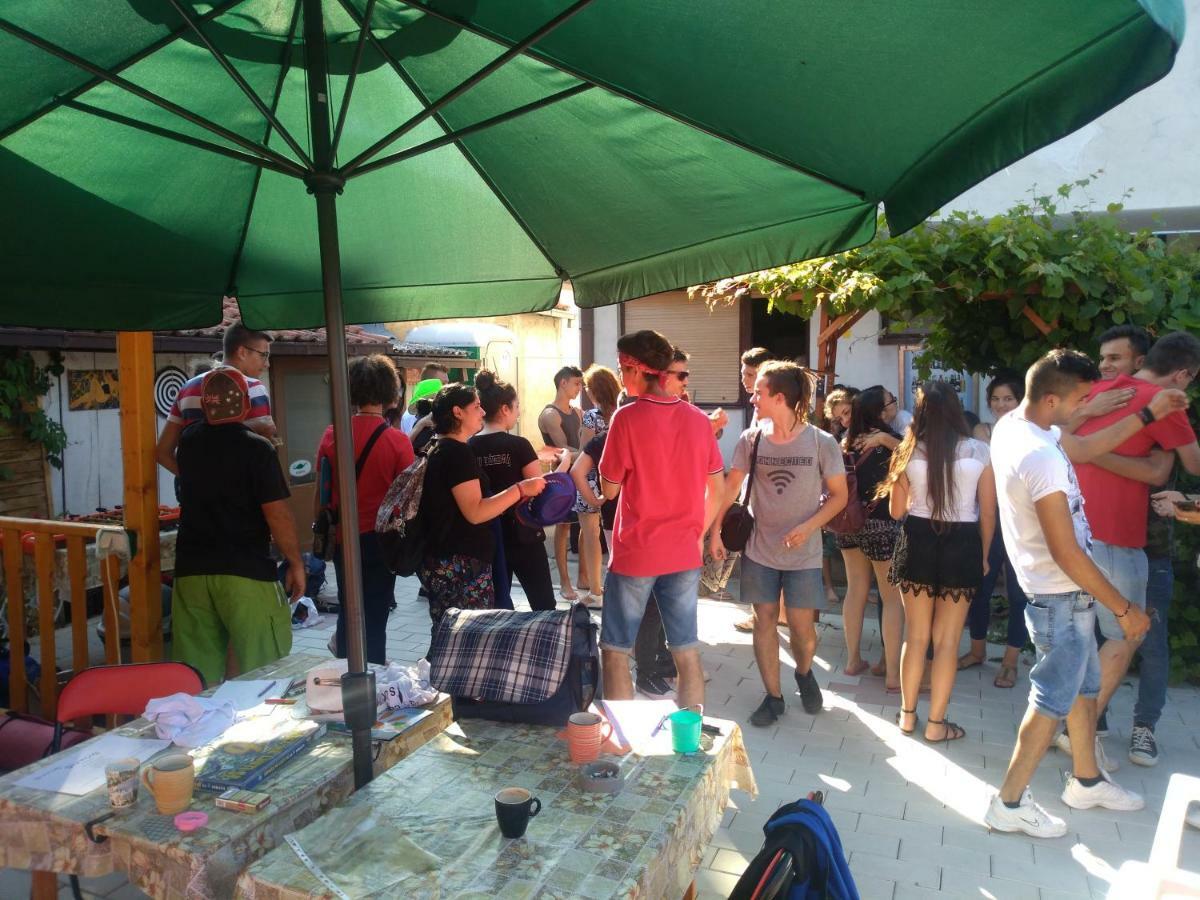 Hostel Trajan Donji Milanovac Kültér fotó